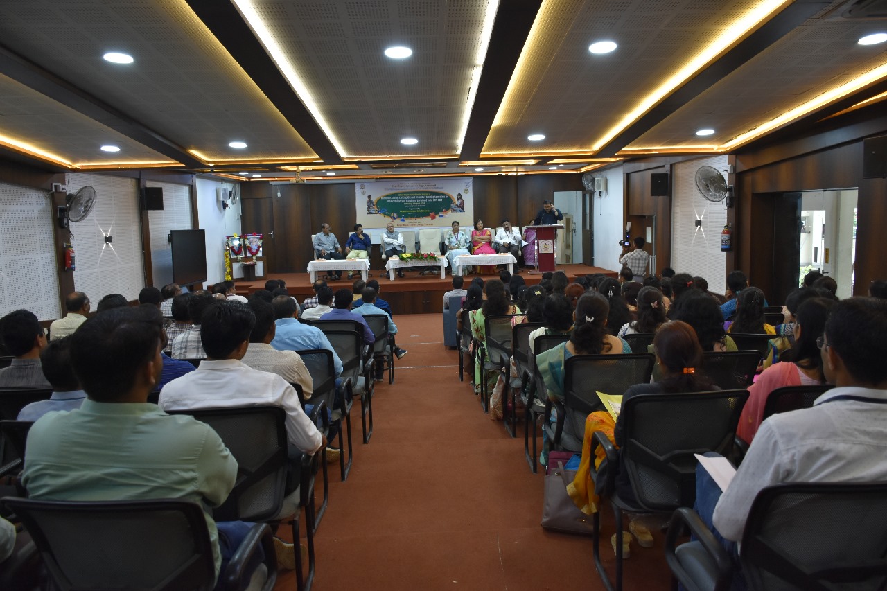 Dr. G. V. Korpe, Principal of Shri Shivaji Science College, Amravati delivering presidential address
